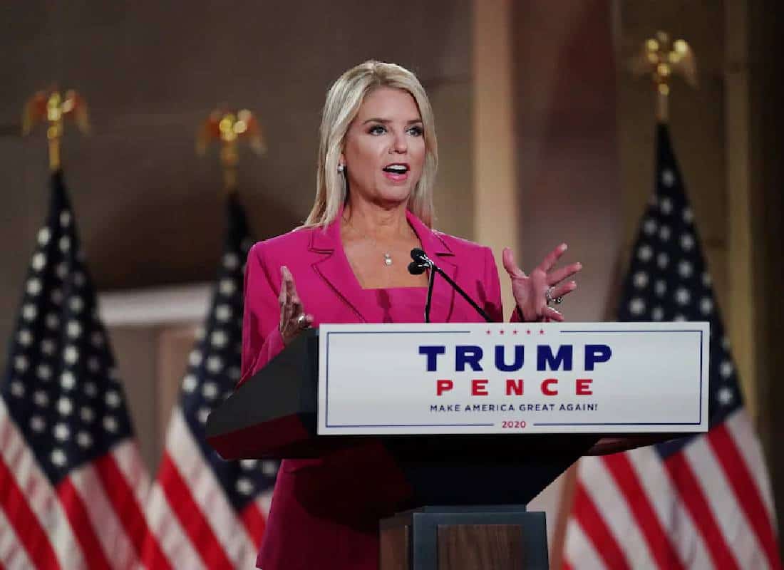 נאמנה עד הסוף: מי שהגנה על טראמפ בהדחה - תנהל את משרד המשפטים האמריקאי