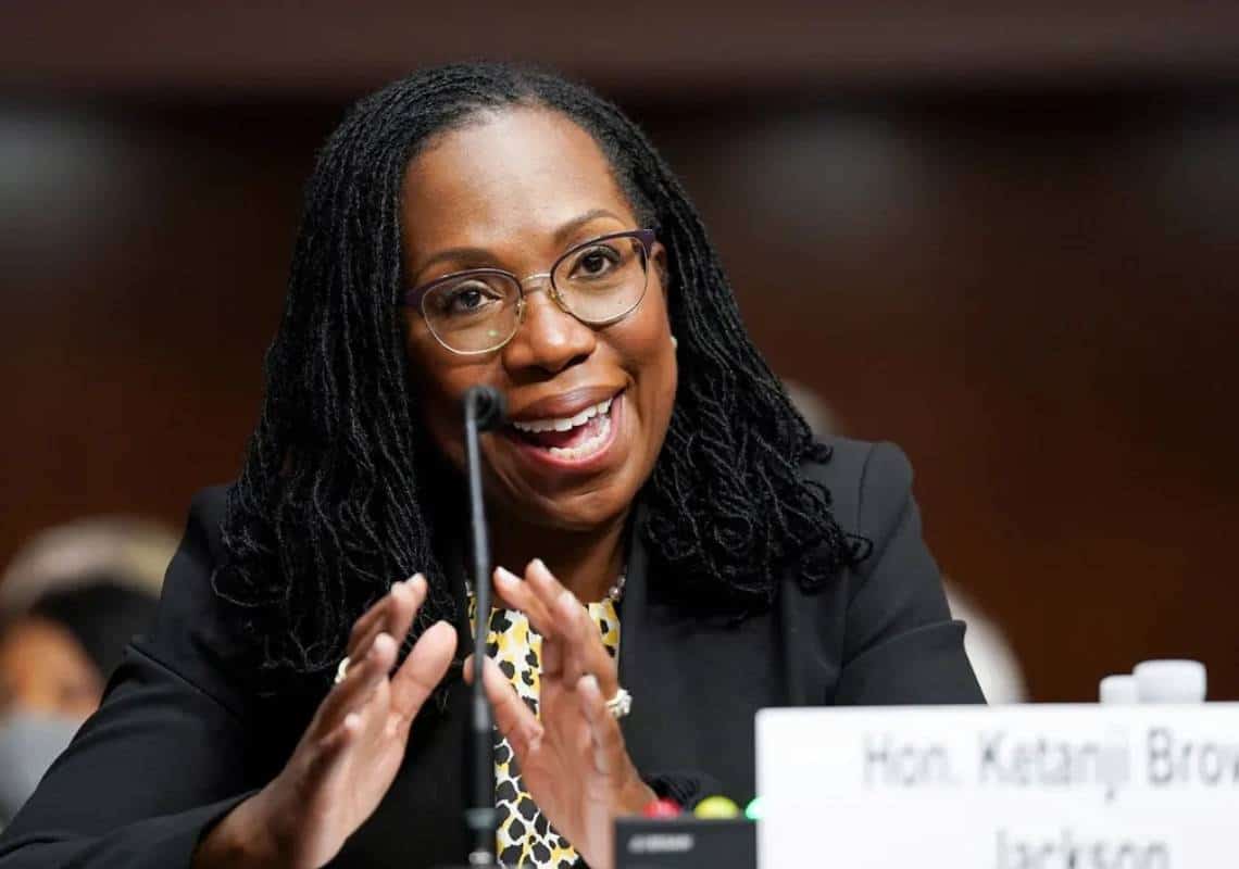 הנשיא ביידן ימנה את קטנג'י בראון ג'קסון לשופטת השחורה הראשונה בבית המשפט העליון