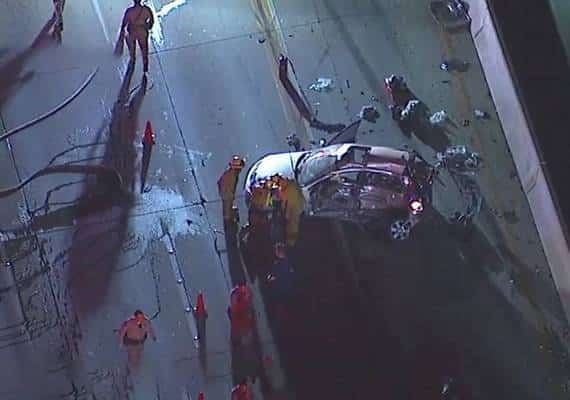 לוס אנג'לס: תאונת דרכים השביתה כביש מהיר מרכזי