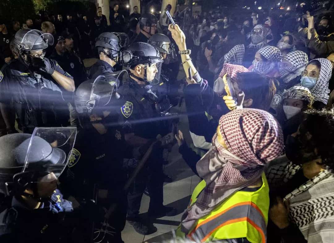 ביקורת חריפה על תגובת UCLA להפגנות פרו-פלסטיניות
