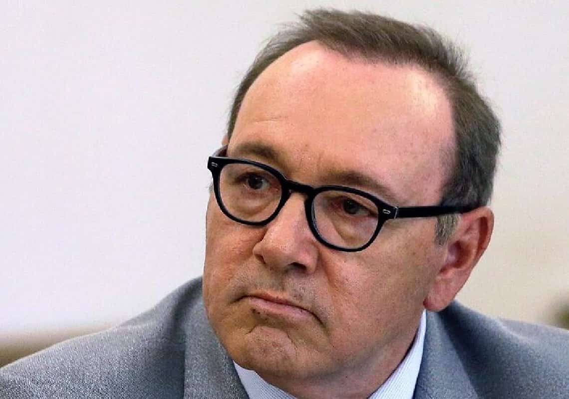 לאחר שהואשם בהטרדה מינית: בית המשפט זיכה את קווין ספייסי