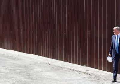 הבנייה מתחדשת: ממשל טראמפ מקצה מיליארדי דולרים להרחבת חומת הגבול עם מקסיקו