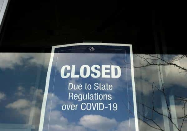 בעקבות המשבר: כלכלת ארה"ב התכווצה ב-4.8% במהלך הרבעון