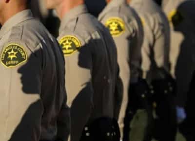 סערה במחלקת השריף בלוס אנג'לס: פורסם ציוץ שכינה את האיראנים - קורבנות ההפצצות