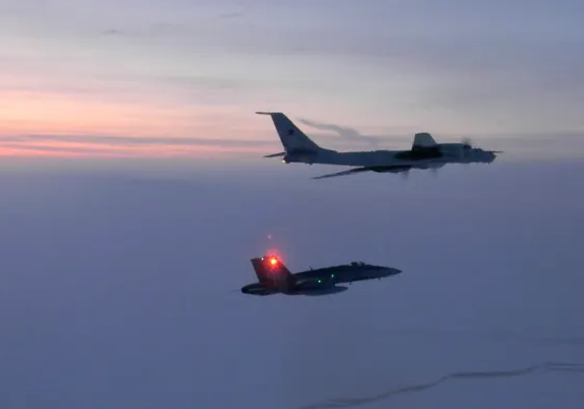 מתיחות שיא: ארבעה מטוסי קרב רוסים וסינים התקרבו לחופי אלסקה