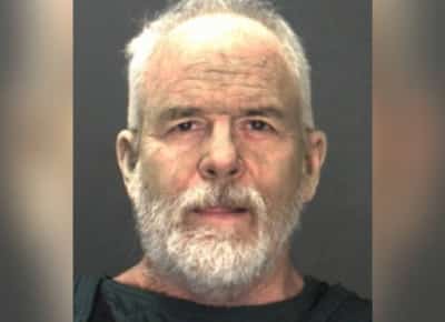 בגלל נקניקיה בדולר: מחווה נחמדה הביאה לרצח אכזרי באתר נודיסטים בלוס אנג'לס