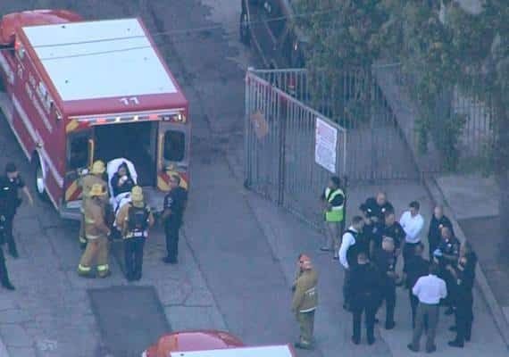 לוס אנג'לס: אירוע ירי בבית ספר- שני תלמידים פצועים. אחד במצב אנוש. תלמידה בת 12 היא החשודה בירי