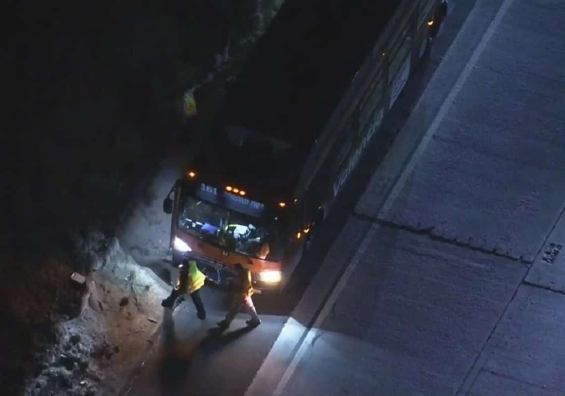 קלבסס: נהגת עצרה בצדי הכביש ונדרסה למוות ע"י אוטובוס