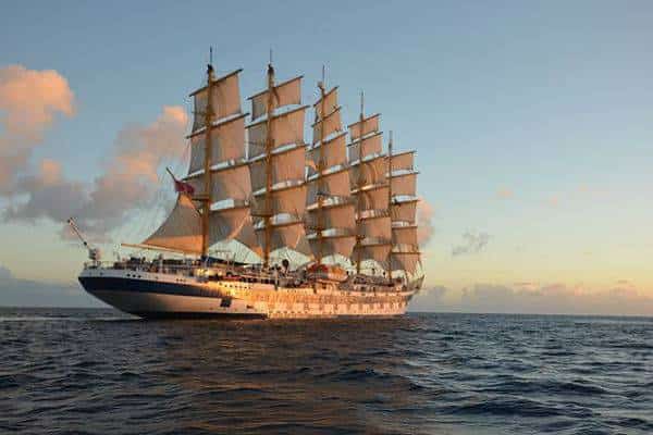 משמר החופים מעדכן: הצטרפו להפלגה על ספינת מפרשים ותיהנו ממשקאות, ספא וטיולים חינם