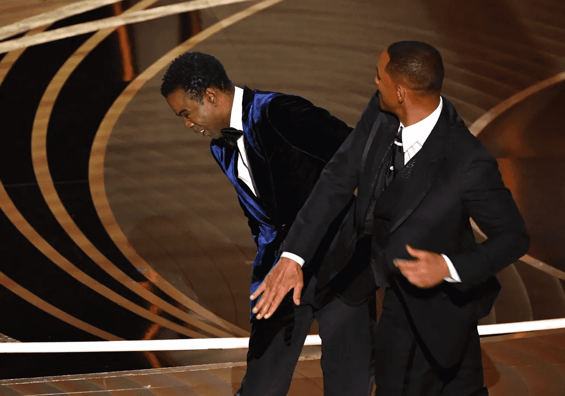 דרמה באוסקר: וויל סמית' עלה לבמה - ותקף את כריס רוק שצחק על אשתו