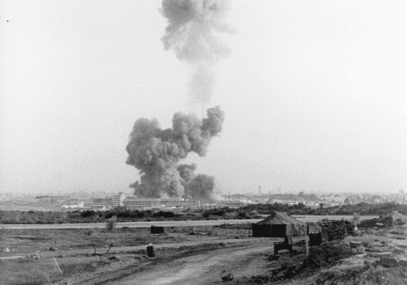 וושינגטון דורשת לדחות את התביעה האיראנית להשיב לה נכסים שהוחרמו לפצות משפחות חללי פיגועים
