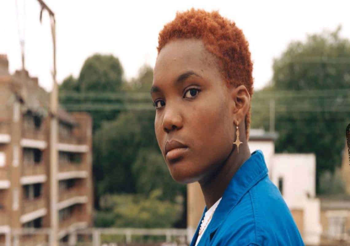 הכירו את הזמרת האהובה ביותר על ביילי אייליש: ארלו פארקס