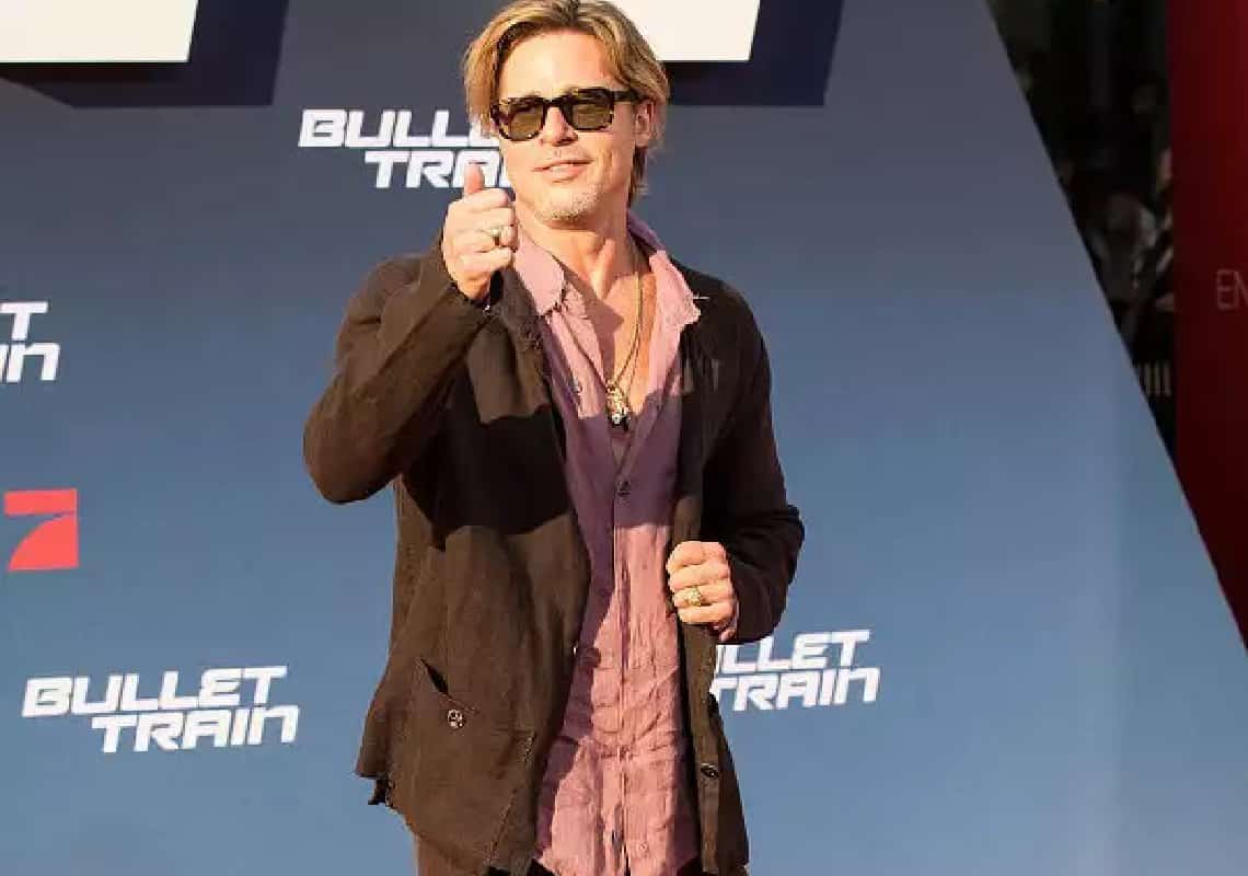 בלוק מפתיע שהצליח לשבור את הרשת: בראד פיט הגיע לפרמיירה לסרטו החדש 