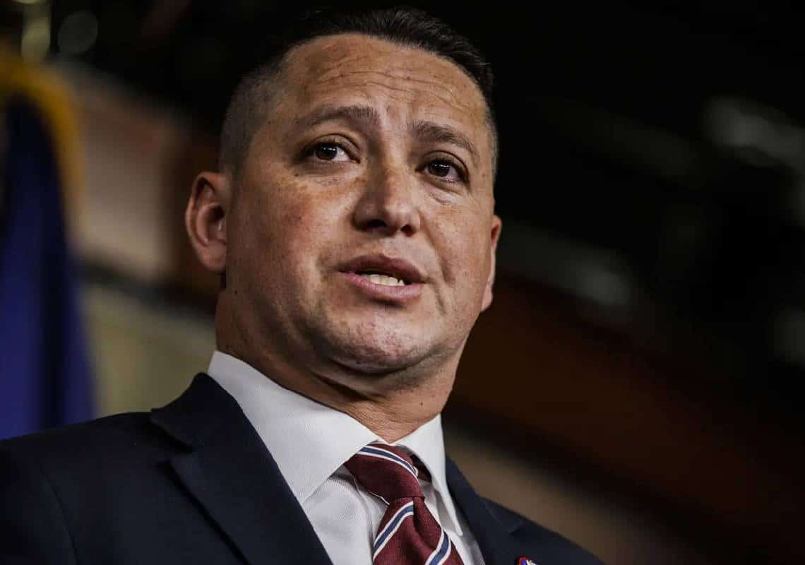 טבח ידוע מראש: הרוצח נעצר בגיל 14 לאחר שאיים "לירות בבית ספר" - הרשויות לא עשו דבר כדי לעקוב אחריו