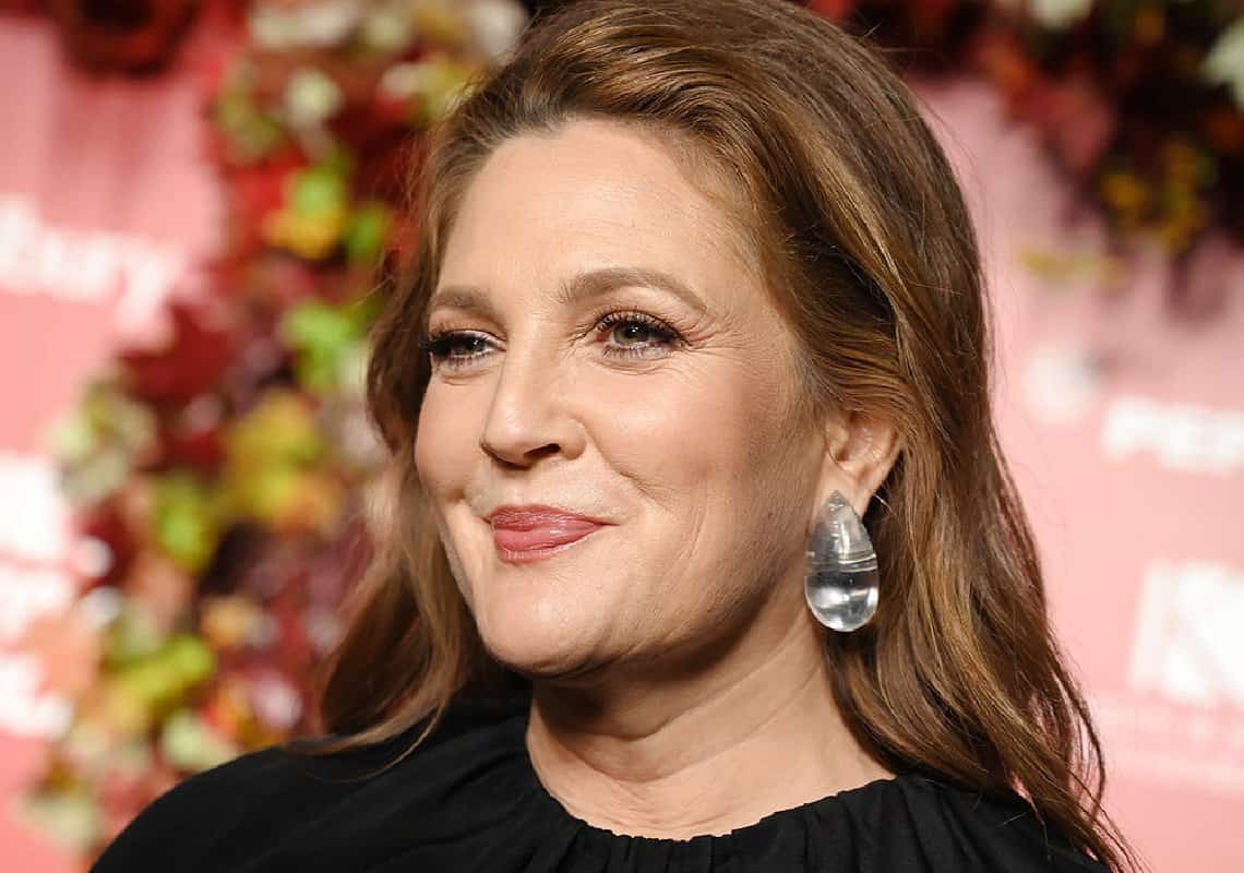 דרו ברימור על תקופת הדייטינג: ״אני נאבקת עם זה, זה לא בא לי טבעי״