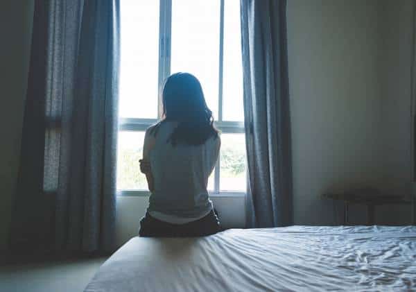 בני זוג כפו על בת 17 להיות שפחת מין עבור עשרות גברים, בהם רב מניו ג'רזי 