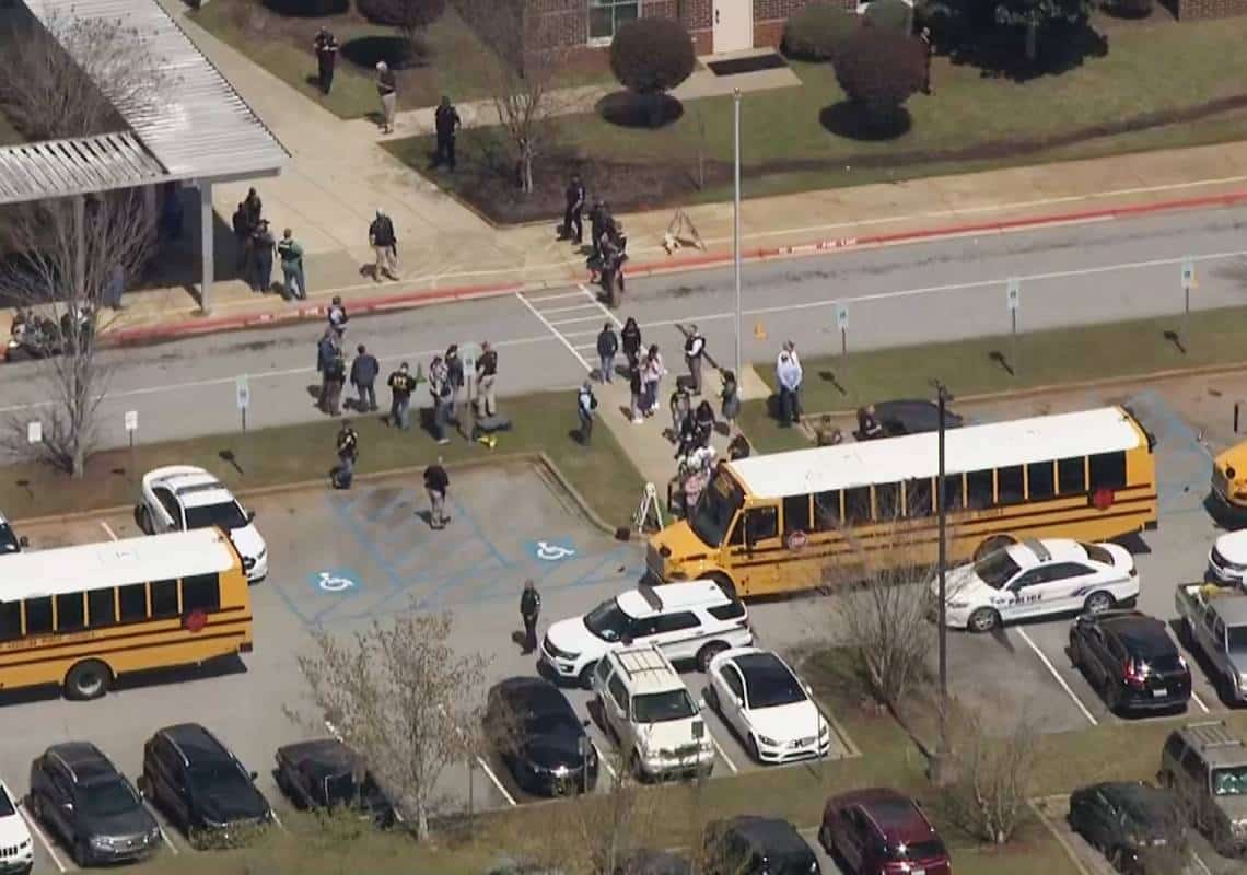 שוב זה קורה: תלמיד נפצע במהלך תקרית ירי בחטיבת ביניים