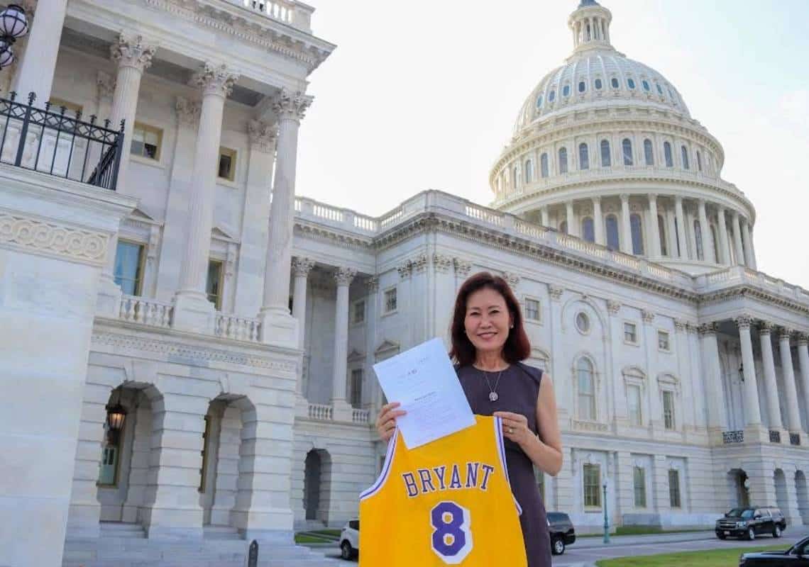 "נחגוג את חייו ואת מורשתו": האם ה-24 באוגוסט יהפוך ל"יום קובי בראיינט"?