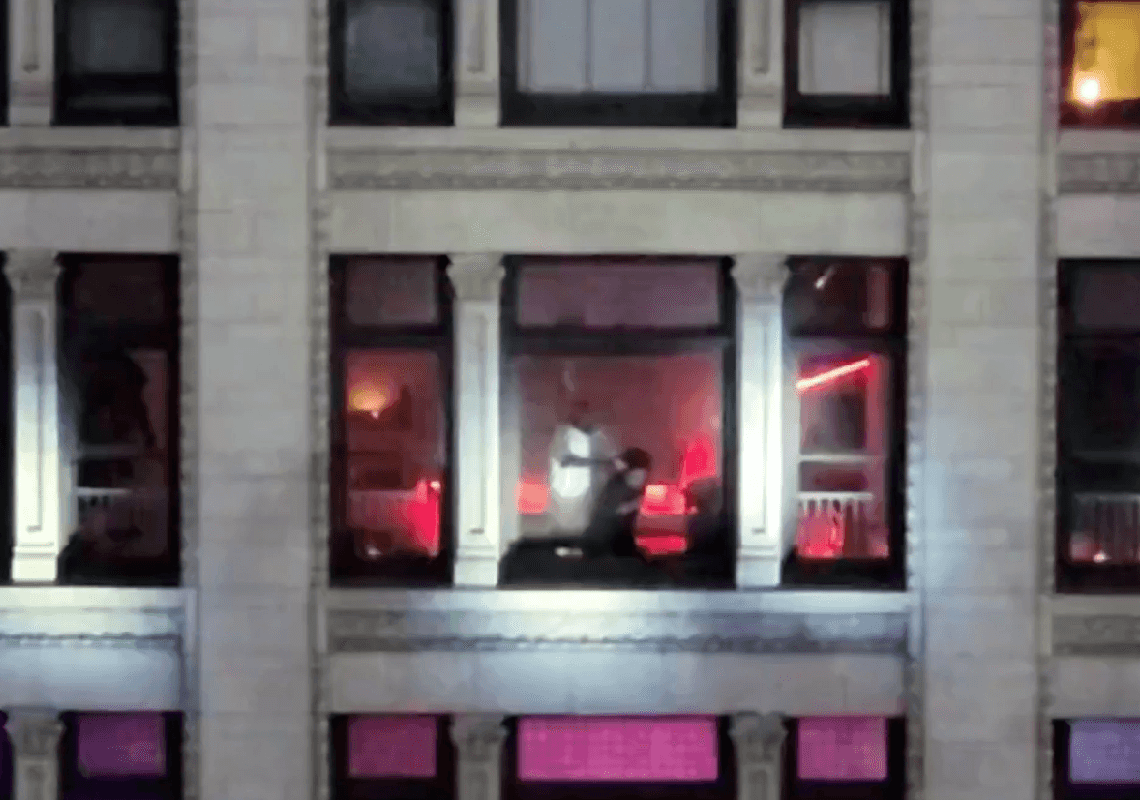 דרמה במרכז לוס אנג'לס: גבר יצא למסע ירי וחטף אישה כבת ערובה