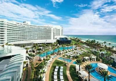 המלון האייקוני של מיאמי ממציא את עצמו מחדש - עם פארק מים ענק וחזון משפחתי