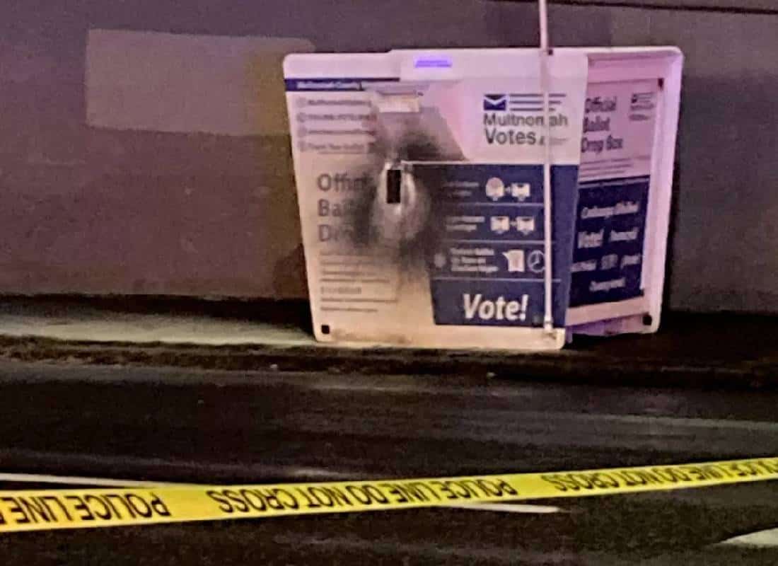 מתקפה על הדמוקרטיה: הציתו תיבות קלפי בפורטלנד ובוונקובר