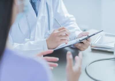 לא עושים ספורט בכלל? זה מה שמחכה לכם בגיל 50 - או אפילו לפני