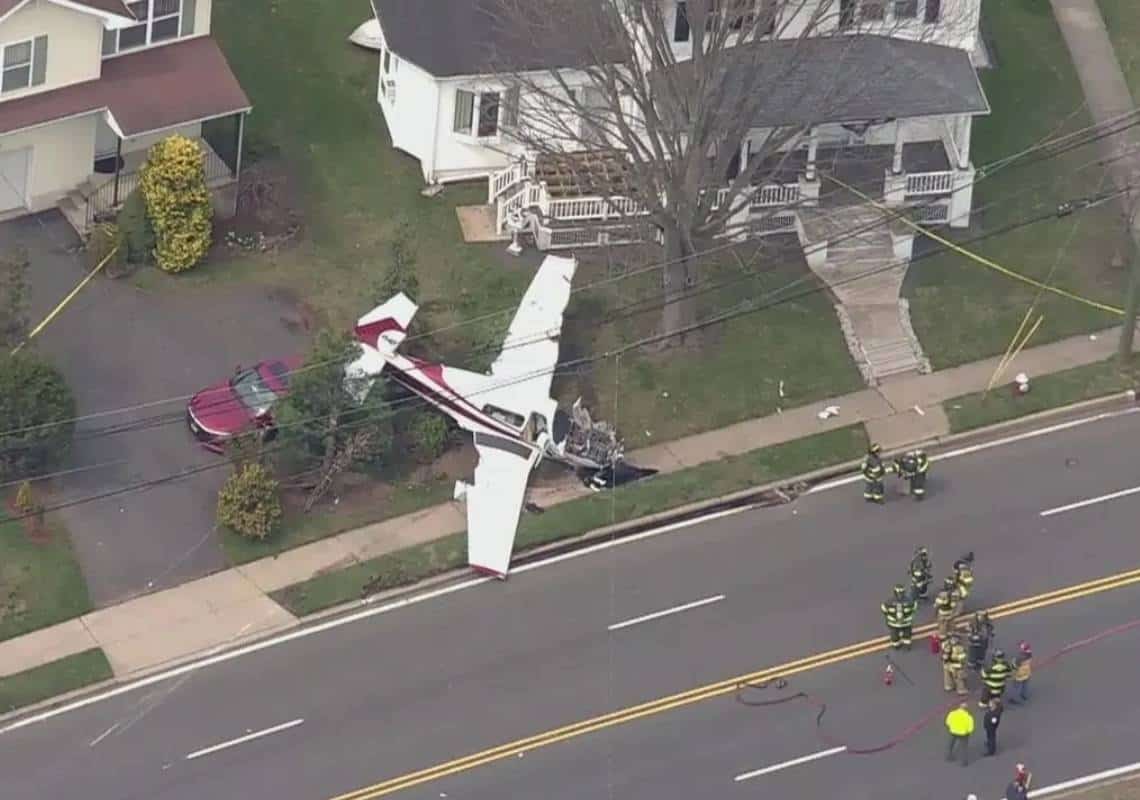 ניו ג'רזי: מטוס קל התרסק בלב שכונת מגורים