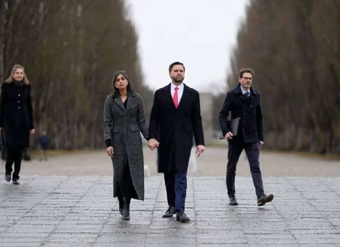 סגן הנשיא ואנס מאיים על פוטין: "נשקול פעולה צבאית באוקראינה" 