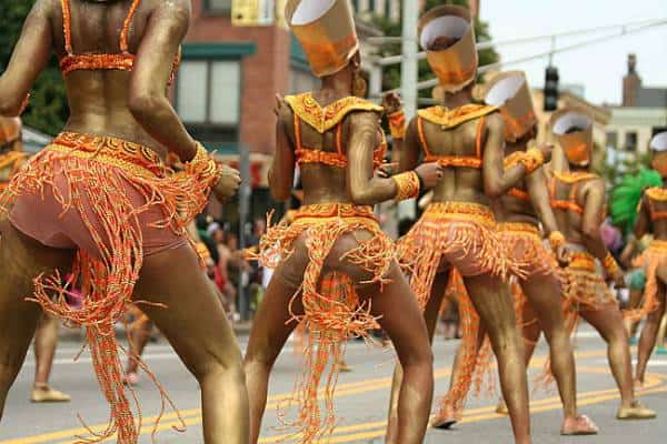 אם תזרח השמש או ירד גשם: לא יוותרו על החגיגה ב-Cambridge carnival, שיתקיים בצמוד לבוסטון 