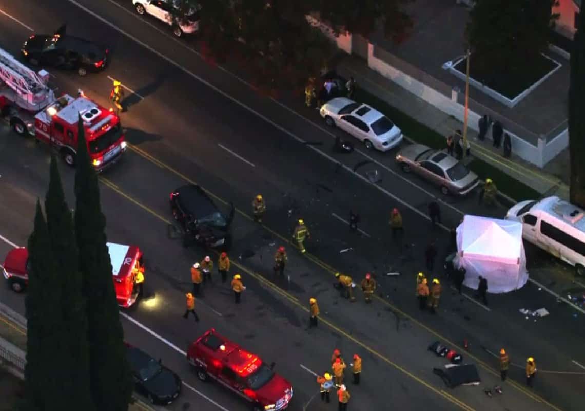 ואלי לוס אנג'לס: הרוג ו-10 פצועים בתאונת דרכים קשה