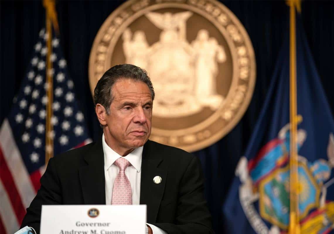 שיעור התמיכה בקואומו ממשיך לרדת - האם המושל יוותר על כהונה נוספת בתפקיד?