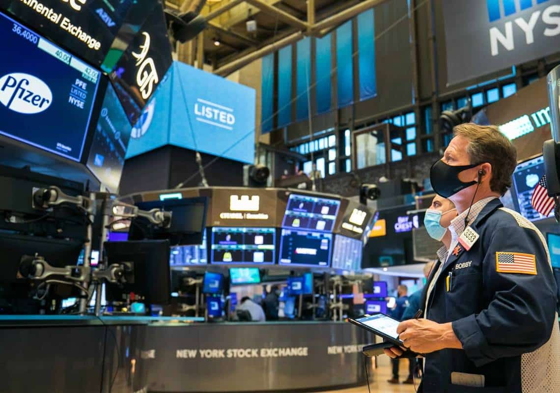 בעקבות החשש מהווריאנט החדש: ירידות חדות בוול סטריט