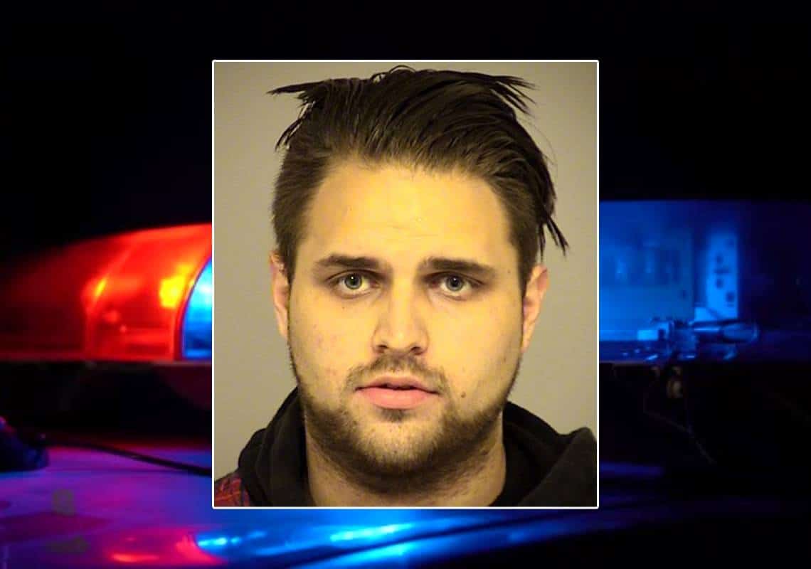 תוקף סדרתי בדרום קליפורניה: צעיר מואשם בעבירות מין חמורות