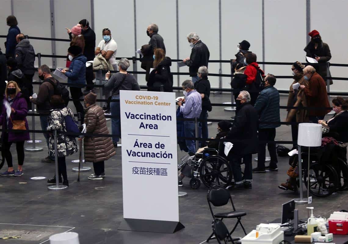 מחדל החיסונים: אלפי תושבי ניו יורק שקבעו תור להתחסן עלולים לקבל הודעת ביטול