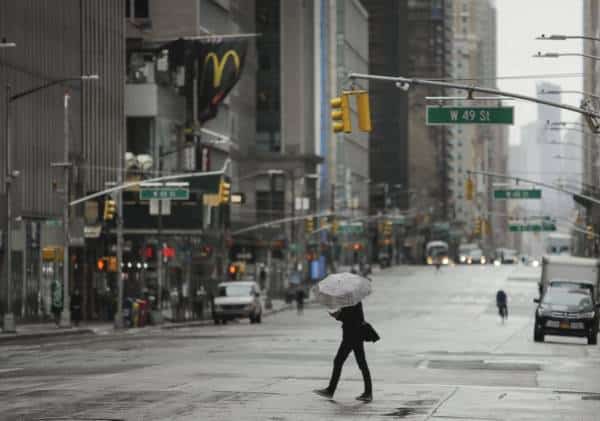 "אופטימיות זהירה": ניו יורק רואה את האור בקצה המנהרה