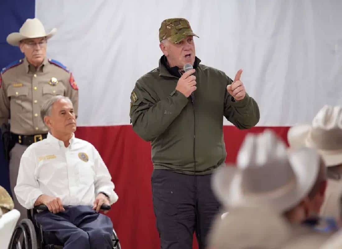 מהפך בטקסס: במקום לניו יורק - אוטובוסי המהגרים יועברו ישירות למתקני גירוש