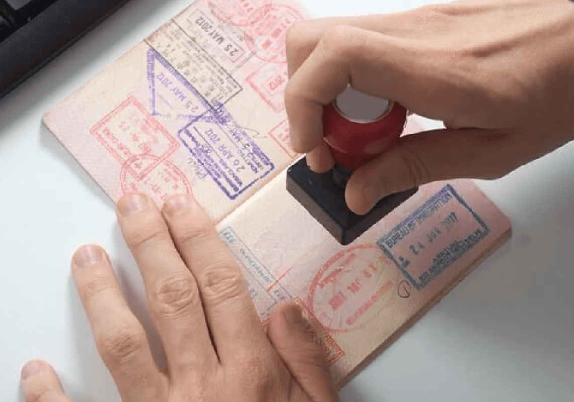 מדד הדרכונים החזקים בעולם: ישראל עולה בדירוג - ארה"ב יורדת