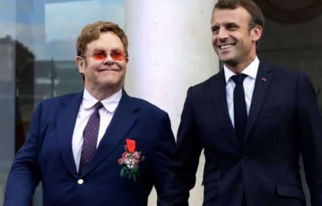 בזמן שפריז עולה באש - מקרון חגג בקונצרט פרטי עם אלטון ג'ון