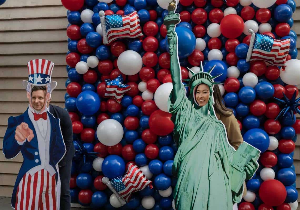 אהבה מחוץ לתחום: ארה"ב מטילה על אנשיה איסור גורף ליחסים רומנטיים ומיניים עם אזרחים סינים