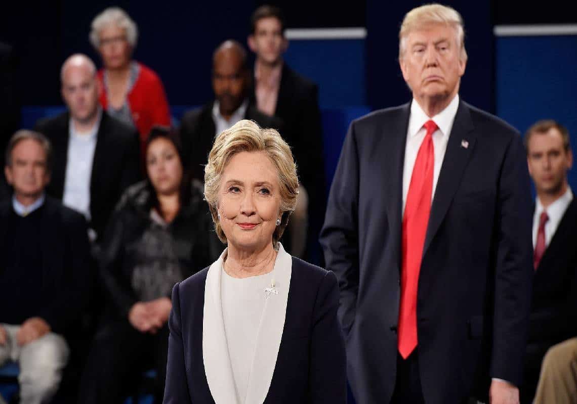 "הילרי קלינטון שילמה לחברות סייבר אמריקאיות לרגל אחרי טראמפ בבית הלבן"