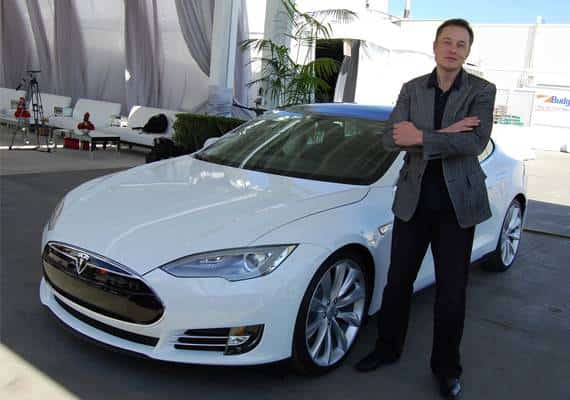 טסלה הודיעה על זהות מחליפתו של היו"ר אילון מאסק