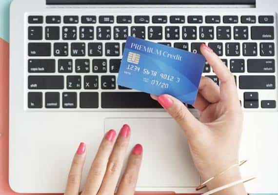  12 אחוזים מאזרחי ארה"ב חוו ביטולי כרטיסי אשראי בשנת 2017