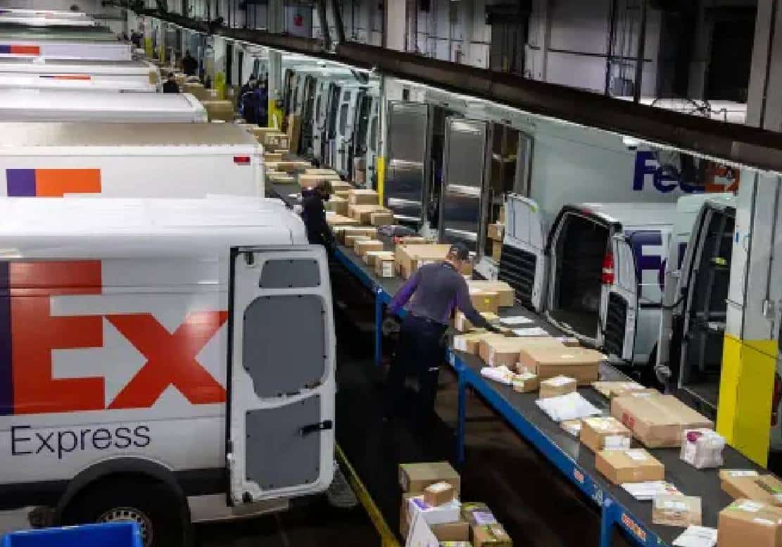 Under the weather: ממתינים למתנות או למשלוחים לקראת עונת החגים? FedEx ו-UPS מכריזות על עיכובים בזמני המשלוח 