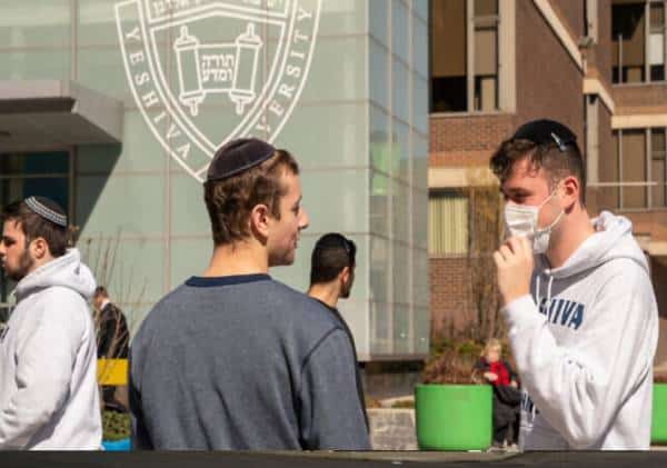 התפשטות הנגיף מכה בלב יהדות ניו יורק: רב קהילה אובחן כנשא וחוגגים נדבקו באירוע בת מצווה