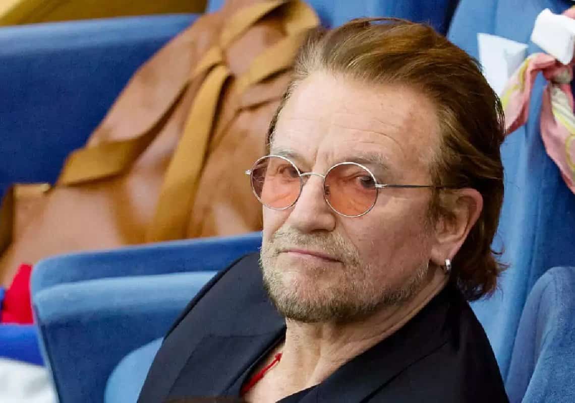 טלנובלה הוליוודית: לסולן להקת ״יו 2״ יש אח סודי שהוא לא ידע על קיומו 