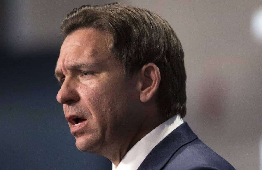 זעזוע דרמטי אצל דה-סנטיס: קמפיינר בכיר נטש את הכוורת