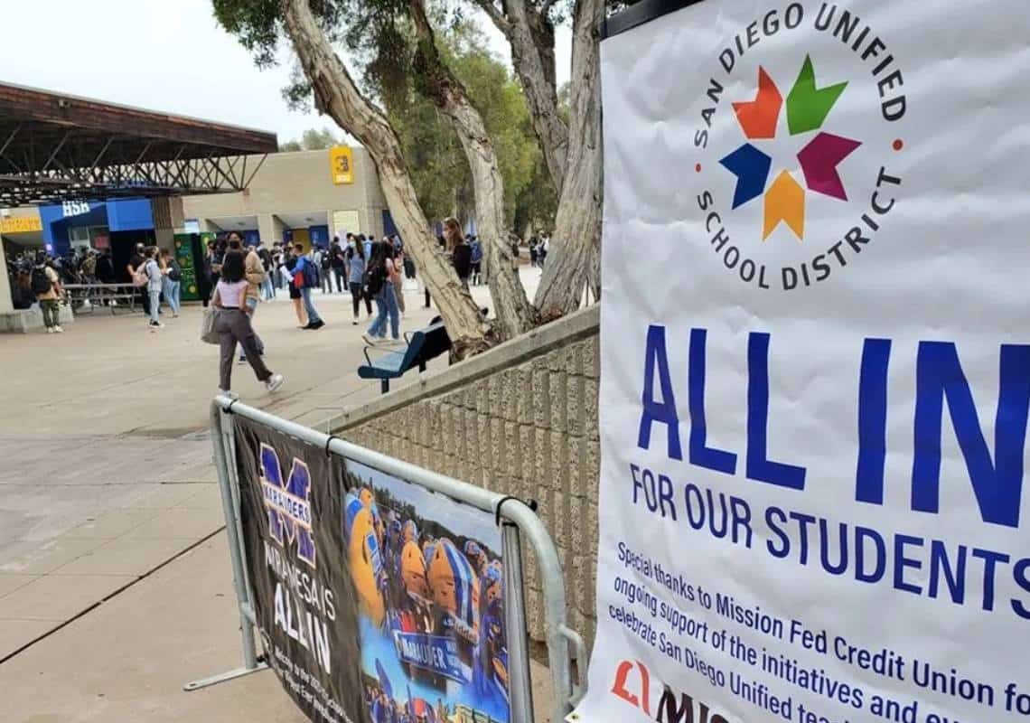 ביהמ"ש פסק נגד משרד החינוך השני בגודלו בקליפורניה: חובת החיסונים בוטלה