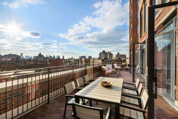 ניו יורק: הסופרמודל, נעמי קמפבל, מגלה עניין בדירת גג בשווי 18 מיליון דולר בגריניץ' ווילג'