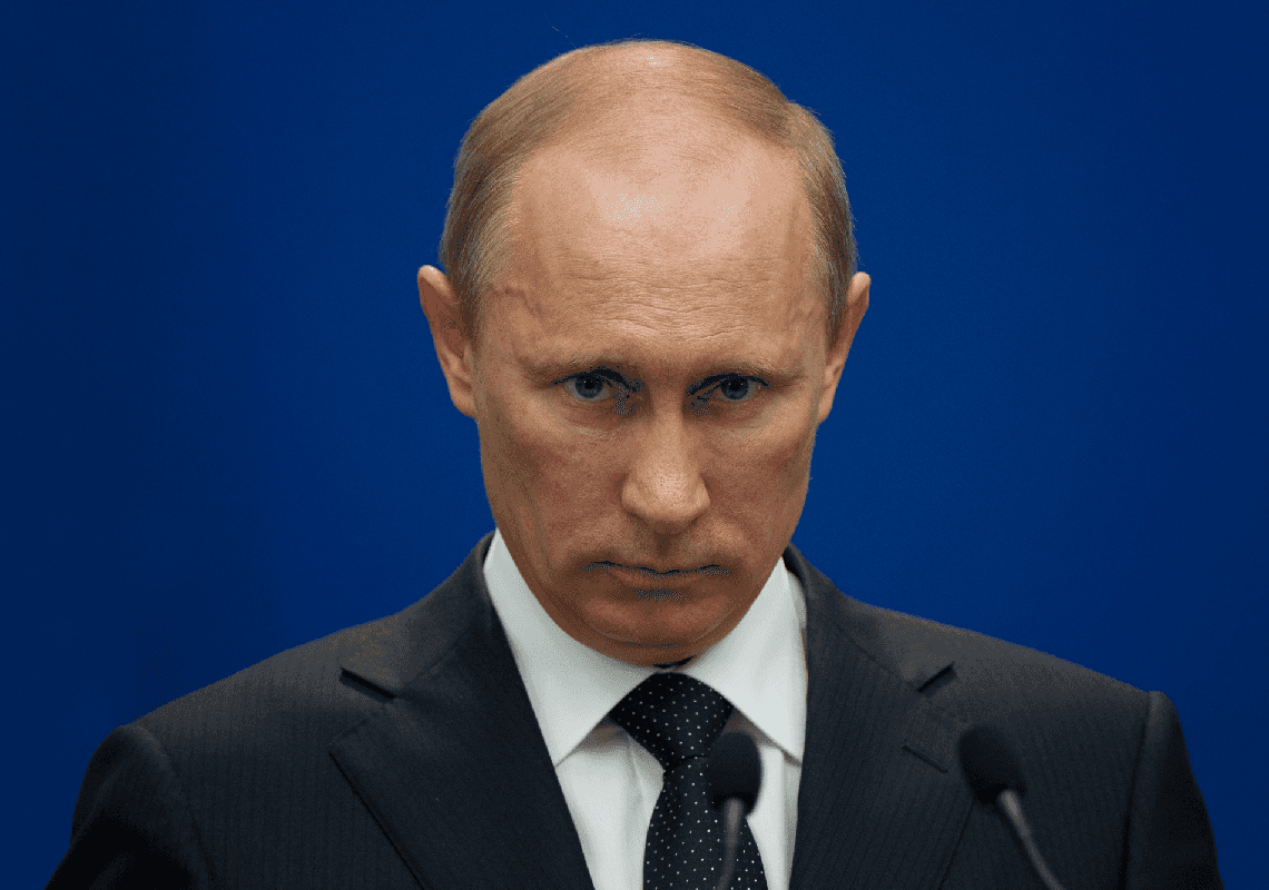 לשעבר שגריר ארה"ב ברוסיה: פוטין הפך למופרע יותר ומנותק מהמציאות