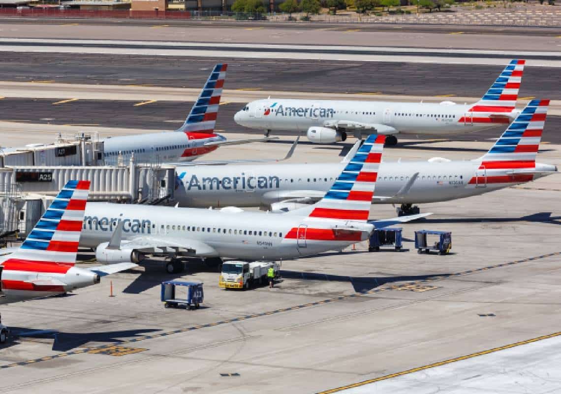 השיבושים נמשכים: אמריקן איירליינס ביטלה מאות טיסות נוספות